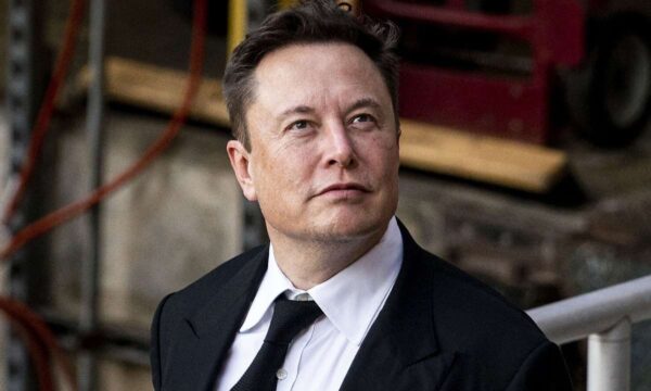 Elon Musk biography is coming!  The director has been announced